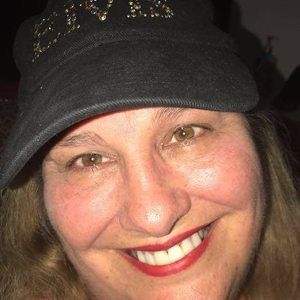 Meet your Posher, Raerae